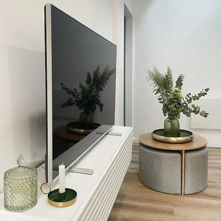 Des Princes With Private Garden By La Boite En Apartment *